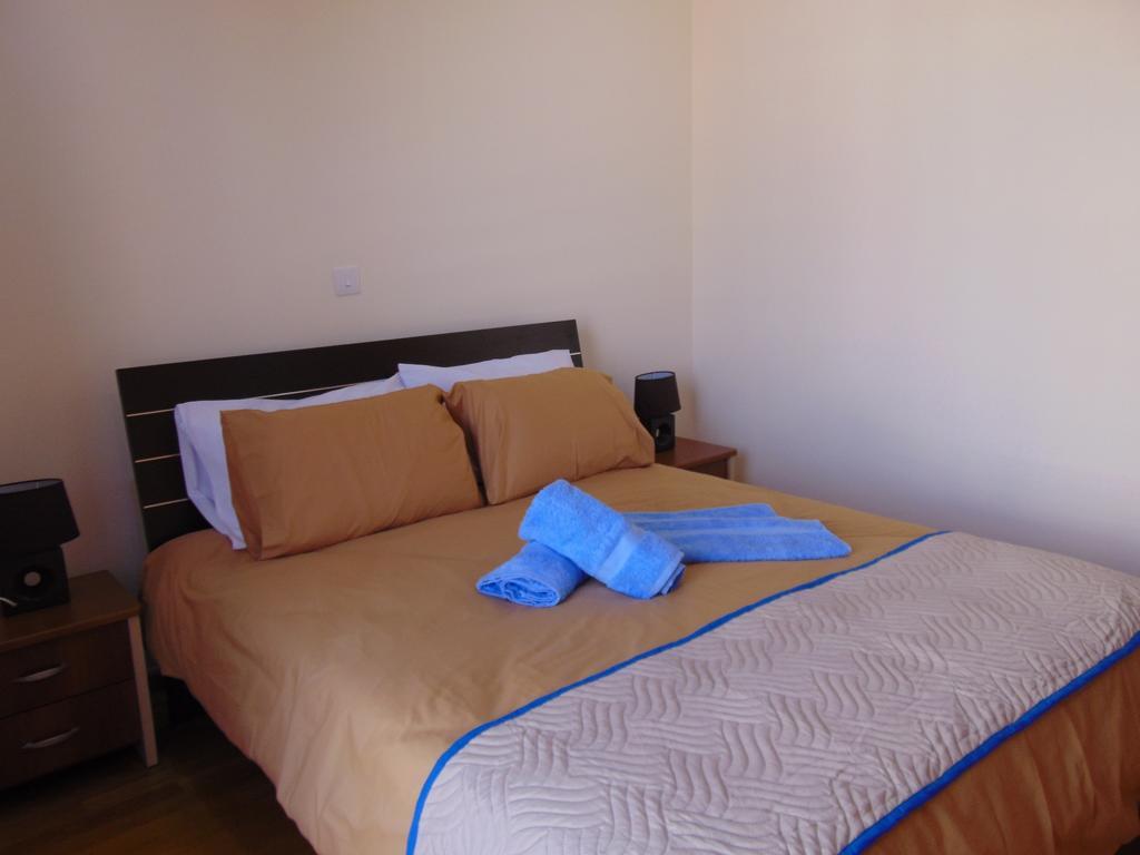 Ithaki Phinikoudes Apartment No. 205 Larnaca Chambre photo