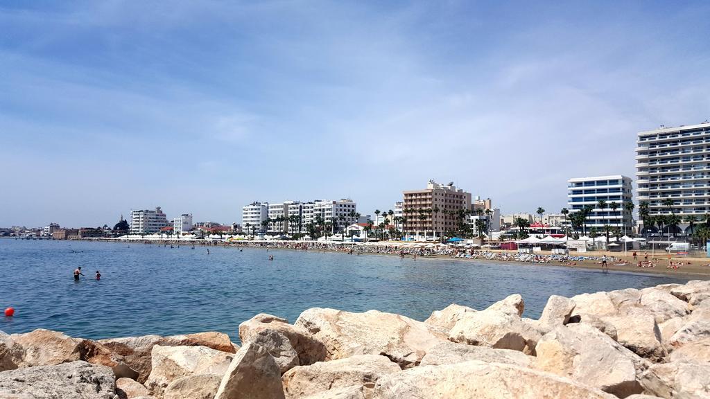 Ithaki Phinikoudes Apartment No. 205 Larnaca Extérieur photo