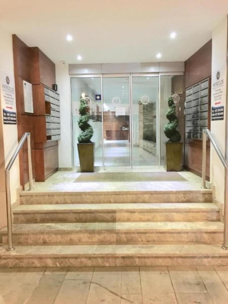 Ithaki Phinikoudes Apartment No. 205 Larnaca Extérieur photo